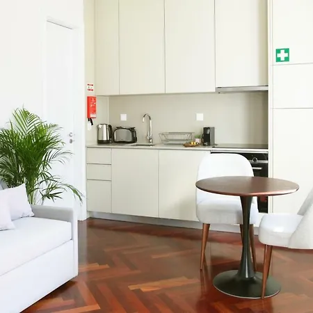 Trindade Premium * Oporto