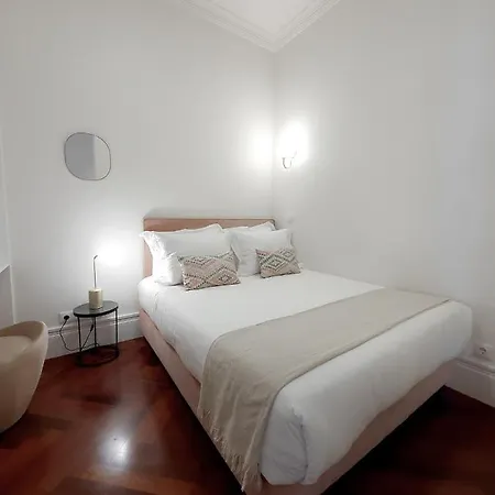 Trindade Premium * Oporto
